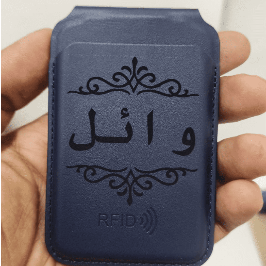 Customized Magnetic Leather Card Holder
